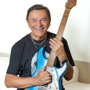 Tomo Fujita | Paoletti Guitars