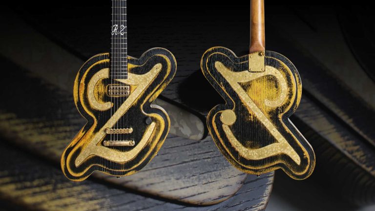 A guitar for a great artist – Renato Zero